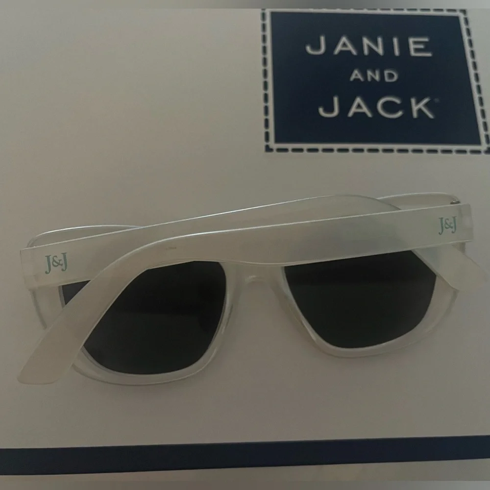 Janie and Jack sunglasses